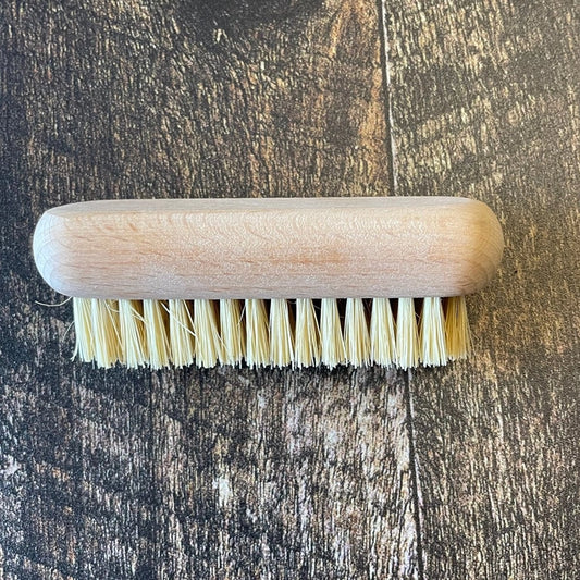 Eco Loco - Wooden Nail Brush - Natural Fibers