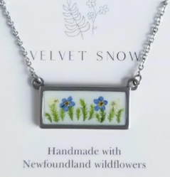 Velvet Snow - Horizontal Rectangle Necklaces