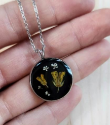 Velvet Snow - Round Pendant Necklaces