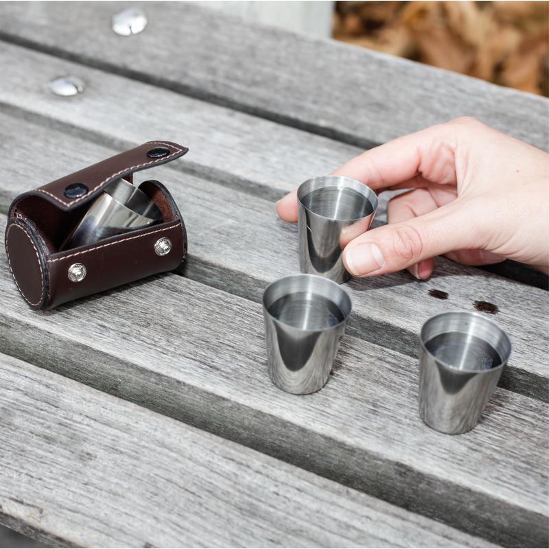 Kikkerland Leather Shot Glass Gift Set