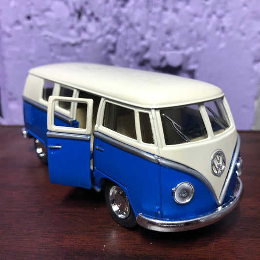 Volkswagon Die Cast Pull Back Vehicle