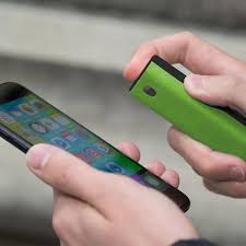 Kikkerland 3-in-1 Screen Cleaner