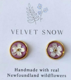 Velvet Snow - Stud Earrings
