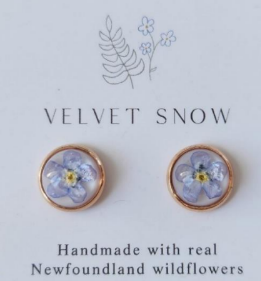 Velvet Snow - Stud Earrings