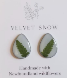 Velvet Snow - Stud Earrings