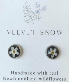 Velvet Snow - Stud Earrings