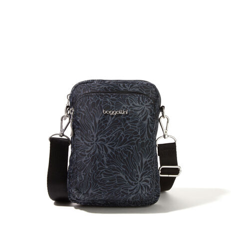 Baggallini Modern Everywhere Explorer Crossbody Bag