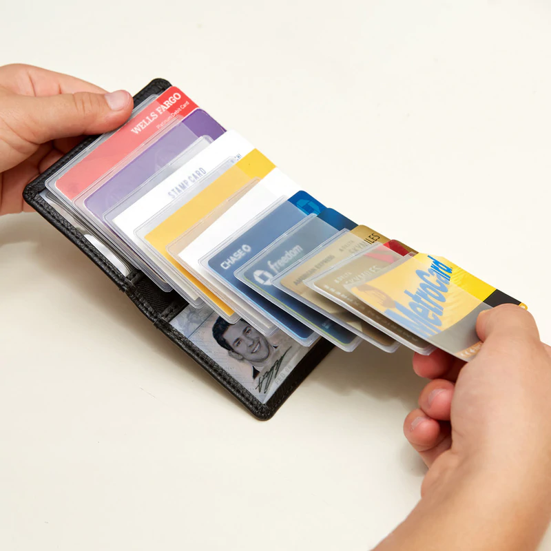 Kikkerland SWIP Card Wallet