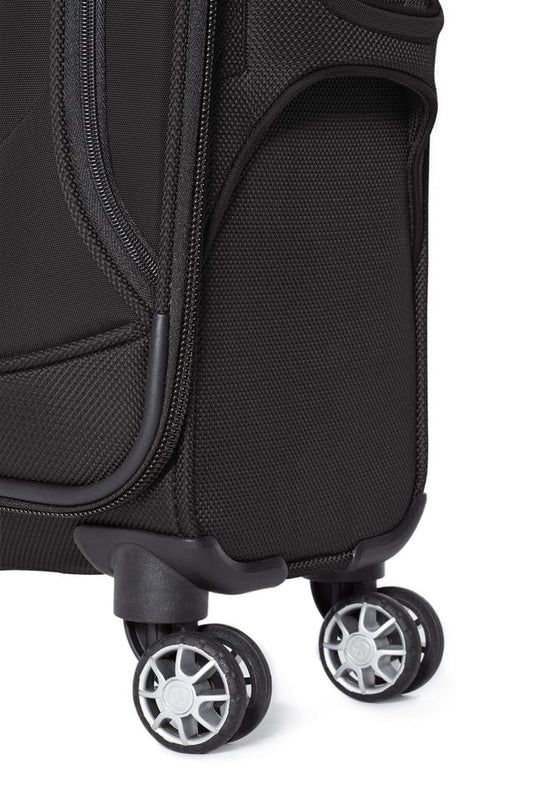 Swiss Gear Neo Lite 3 Spinner Suitcases