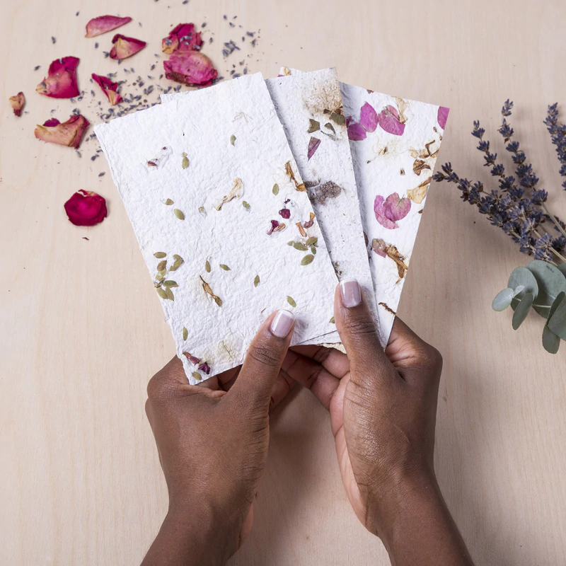 Kikkerland DIY Crafters Flower Paper Kit